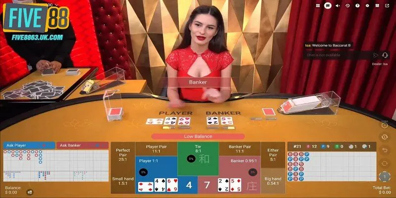 Dealer nữ quyến rũ và làm việc cực kỳ chuyên nghiệp